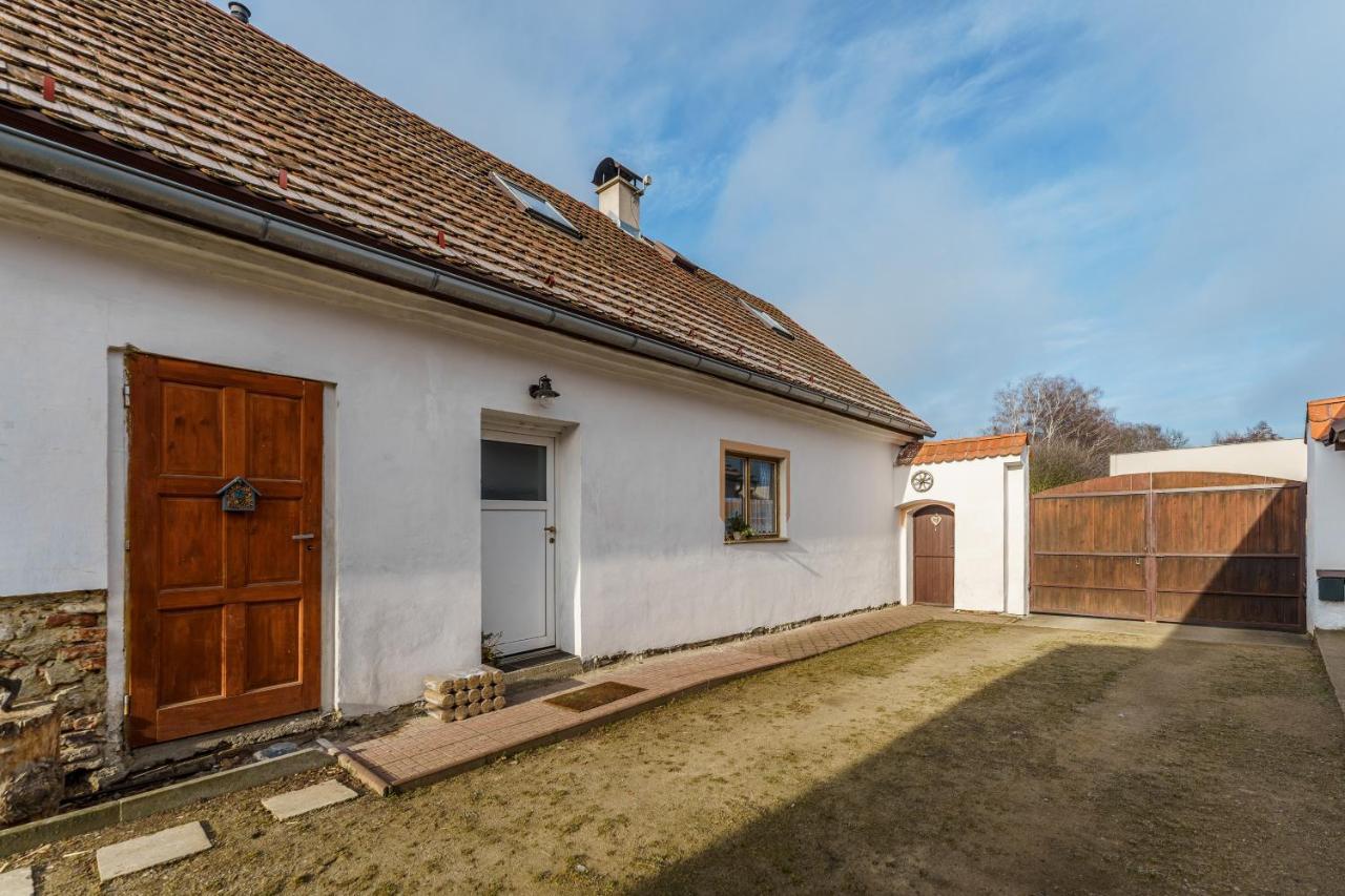 Prizemi Vesnicke Usedlosti - Cozy Village Homestead Vidov エクステリア 写真